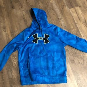 Men’s XL under armour sweatshirt